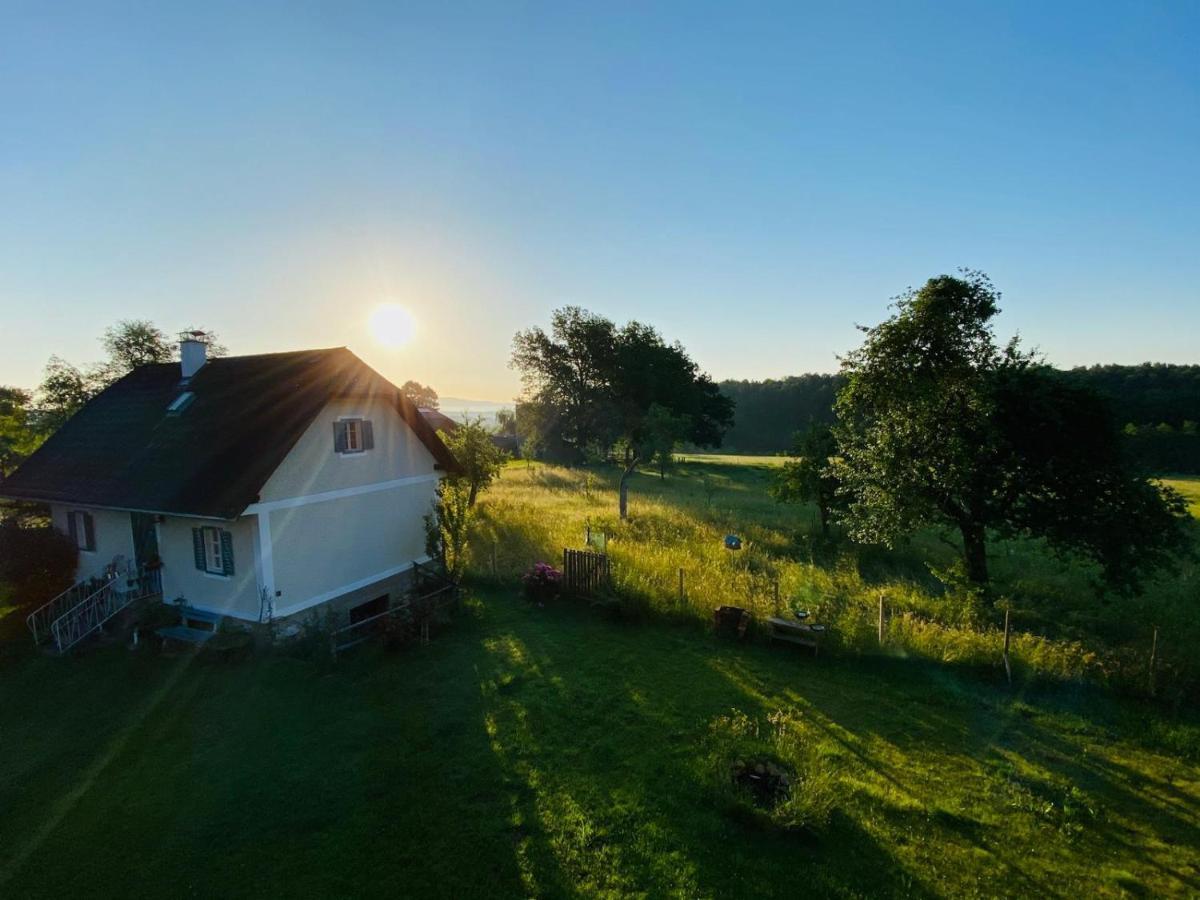 Kellerstoeckl Am Veganen Bio-Lebenshof "Varm - Die Vegane Farm" Sulb Екстер'єр фото